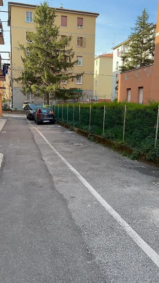 La Casa Fiorita Apartment Bologna