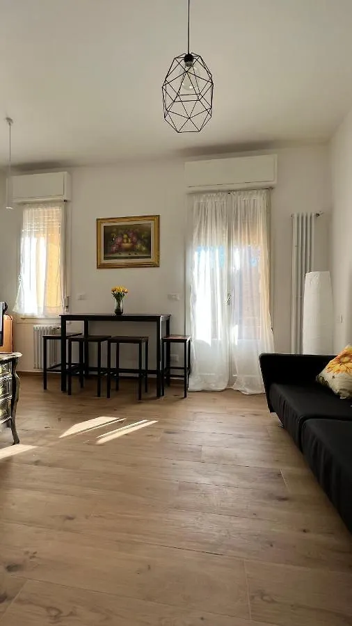 La Casa Fiorita Apartment Bologna