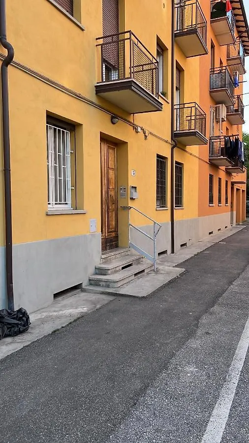 La Casa Fiorita Apartment Bologna